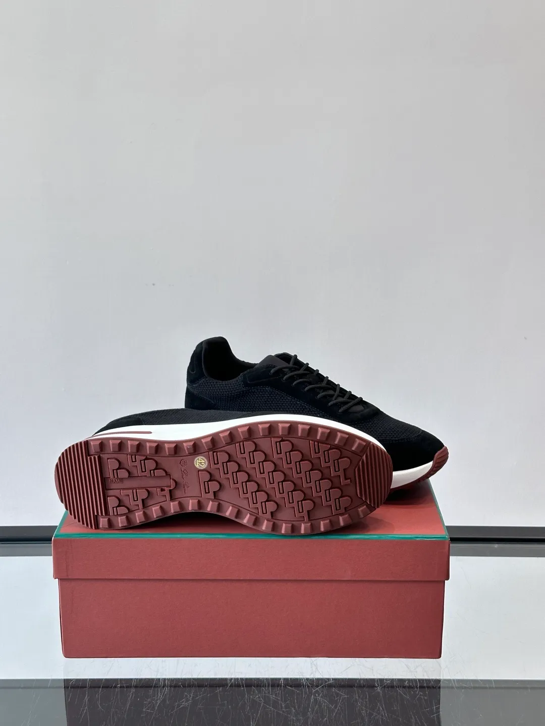 Men's men's shoes 💰p580 "Loro men's shoes 💰pian＊" Week End Walk series sports shoes, using exclusive raw materials, mesh upper + suede stitching, breathable and comfortable, rubber soles with strong grip, suitable for commuting and casual outings. Low-key high-end gray tone, versatile suit or casual wear, size: 39-44 (customized at 38.45.46)